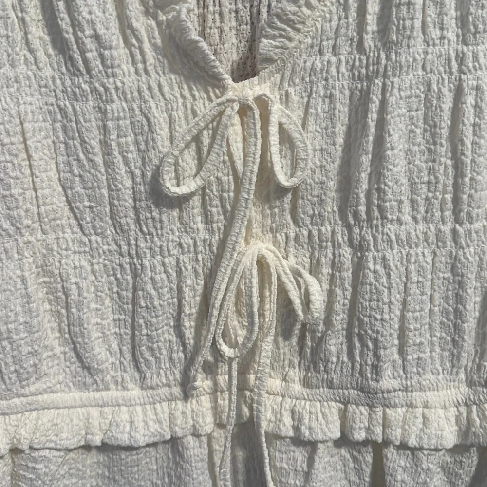 Cream Ruffle Blouse, new - Picture 3 of 4